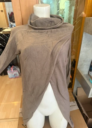 Pull fashion marron ouvert devant – Taille M, état: Très bon état, taille: M / 38 / 10, 1,50 €, 2,28 € Protection acheteurs incluse