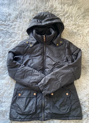 Doudoune légère manteau Massimo Dutti Taille M / 38 Couleur Noir avec capuche modulable, marca: Massimo Dutti, estado: Muy bueno, tamaño: M / 38 / 10, 38,00 €, 40,60 € Protección al comprador incluida