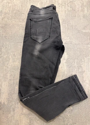 Jean JOHN H, brand: John H, condizioni: Ottime, taglia: IT 40 | W31, €5.00, €5.95 include la Protezione acquisti