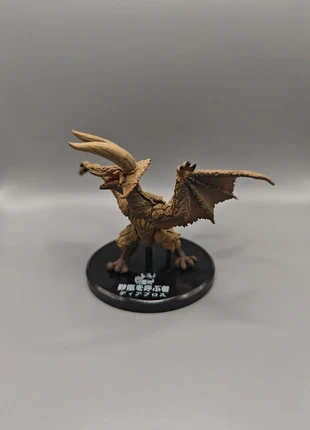 Figurine Officielle Monster Hunter – Diablos, le maître des dunes, marke: Capcom, zustand: Sehr gut, größe: Einheitsgröße, 19,99 €, 21,69 € inklusive Vinted-Käuferschutz