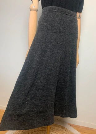 Jupe midi évasée gris anthracite mélange laine vintage #vintage #jupes #laine, brand: Vintage, condition: Very good, size: M / 38 / 10, €18.00, €19.60 includes Buyer Protection Pro