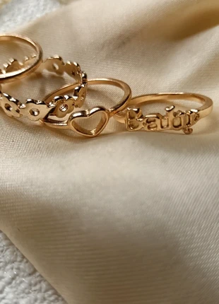 Bague fantaisie doré , marque: Boutique Parisienne, état: Neuf avec étiquette, taille: 21 mm, 6,00 €, 7,00 € Protection acheteurs incluse