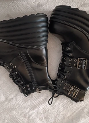 Stivali con tacco punkstyle, marke: Alternative, zustand: Sehr gut, größe: 39, 45,00 €, 47,95 € inklusive Vinted-Käuferschutz