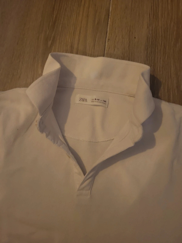 Polo blanc zara gar on 9 10 ans Vinted