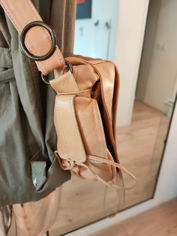 Sac à 2024 main beige clair