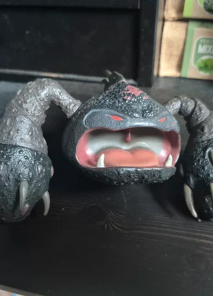 Dragon Hunter., merk: Dragon Hunters, staat: Goed, maat: 8 jaar / 128 cm, € 10,00, € 11,20 inclusief Kopersbescherming