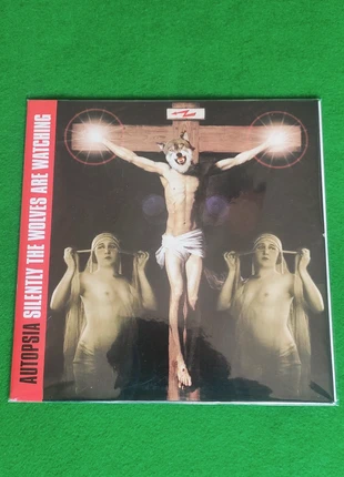 Autopsia - Silently The Wolves Are Watching | 7'' vinyl
, estado: Novo sem etiquetas, €10.00, €11.20 inclui Proteção do Comprador