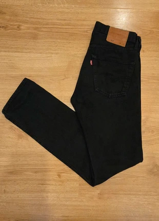 Jean Levi’s 501 Premium Noir style Vintage Coupe droite Homme W28 L32 / FR38, marque: Levi's, état: Très bon état, taille: W28 | FR 38, 38,00 €, 40,60 € Protection acheteurs incluse