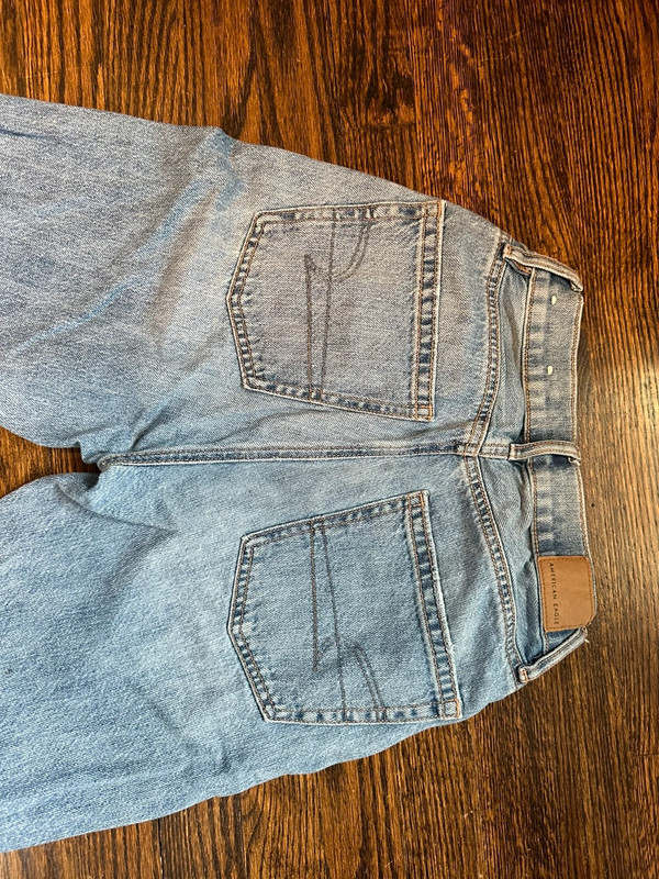 American Eagle Jeans 4