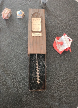 Baguette de sorcier artisanale Harry Potter, marke: LPM, zustand: Neu, größe: Einheitsgröße, 16,00 €, 17,50 € inklusive Vinted-Käuferschutz