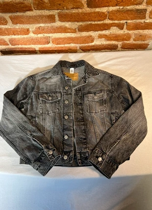 Veste en jeans femme, brand: H&M, condition: Very good, size: XS / 34 / 6, €5.00, €5.95 includes Buyer Protection Pro