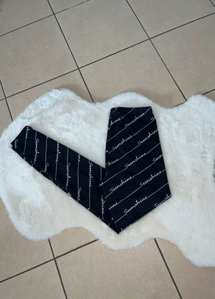 Legging Shein taille XS – Super Stylé et Confortable, marque: Shein, état: Très bon état, taille: XS / 34 / 6, 3,00 €, 3,85 € Protection acheteurs incluse