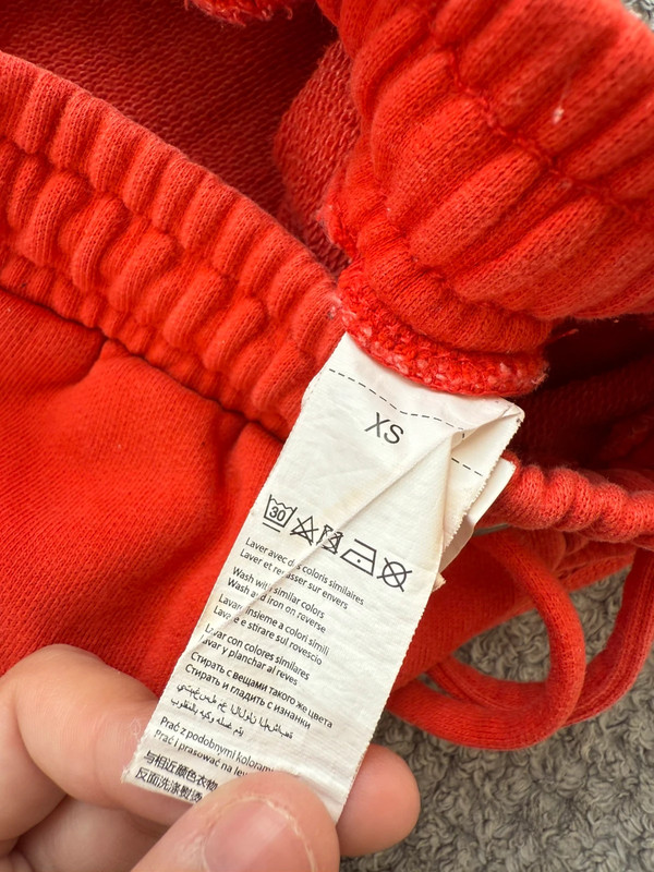 Short rouge (34) - photo numéro 6