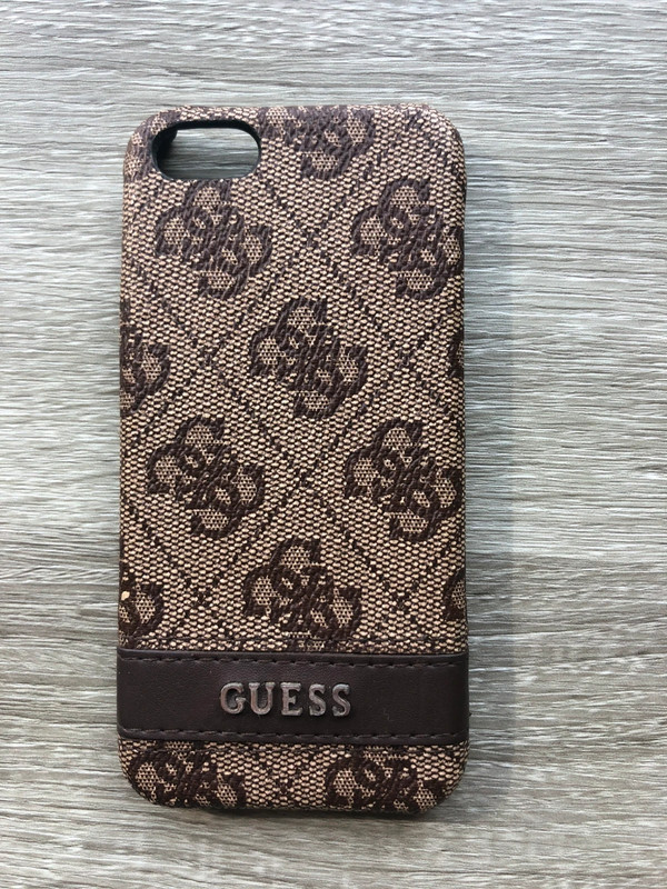 GUESS iPhone 5s用カバー