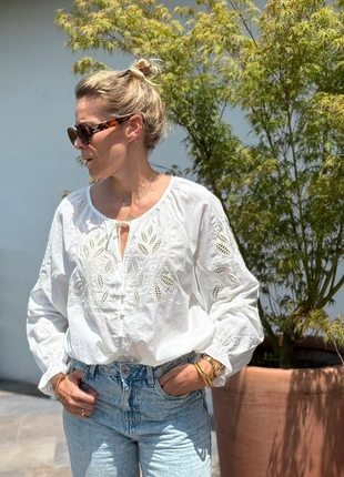 Blouse blanche en 100% Coton broderies ajourées, condizioni: Nuovo con cartellino, taglia: M / IT 42 / EU 38, €29.90, €32.10 include la Protezione acquisti Pro