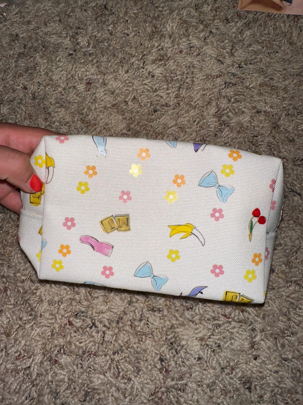 NWT Marc Jacobs very fun Daisy purse wallet clutch bag 3