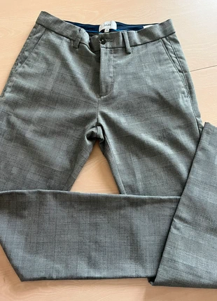 Pantalon de costume gris à carreaux taille 34 Jules bon état, marca: Jules, estado: Muy bueno, tamaño: XS, 7,00 €, 8,05 € Protección al comprador incluida