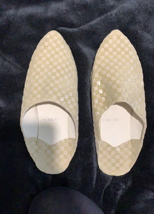 Babouches 37-38 beige damier, état: Neuf sans étiquette, taille: 38, 2,00 €, 2,80 € Protection acheteurs incluse