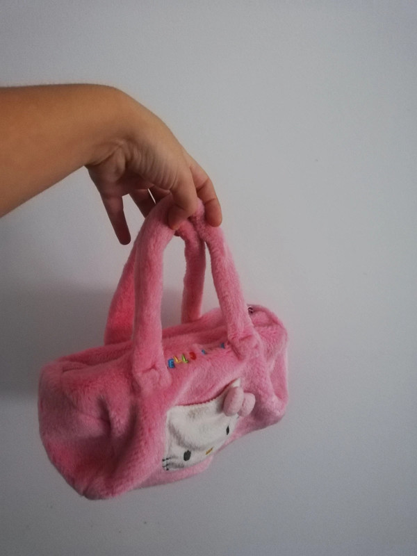 Fluffy bag Hello Kitty - y2k 2000s girl