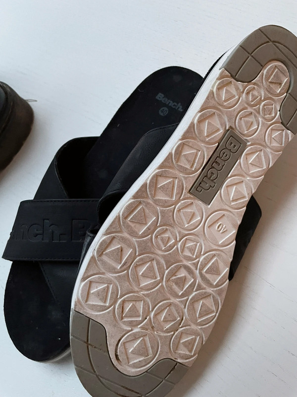 Bench flip cheap flops womens