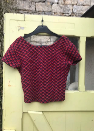 Haut rouge & noir, marque: Mim, état: Très bon état, taille: S / 36 / 8, 2,00 €, 2,80 € Protection acheteurs incluse