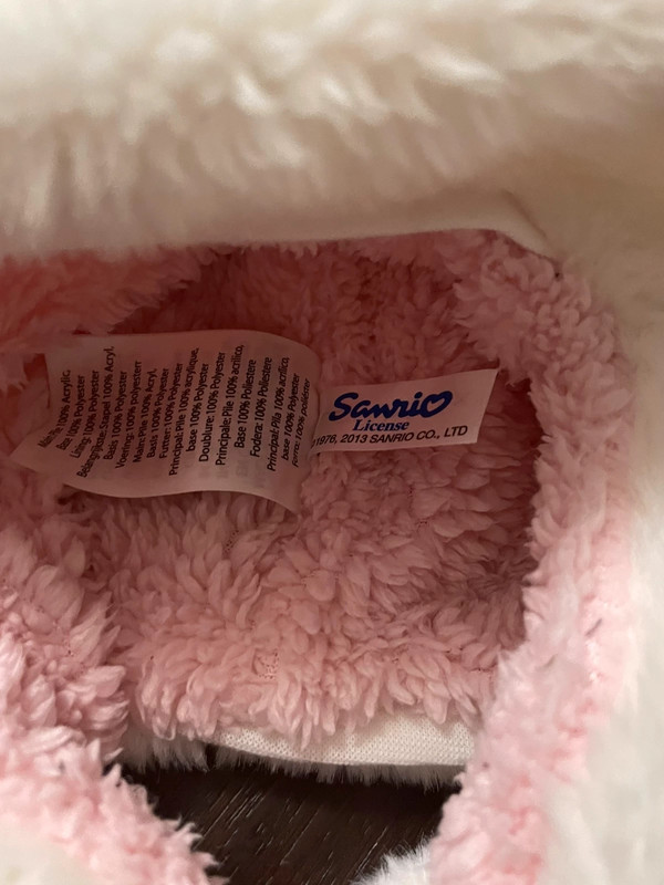 Bonnet Cache Oreille Bebe En Peluche Blanc Et Rose Vinted Bonnet Cache Oreille Bebe En Peluche Blanc Et Rose Vinted