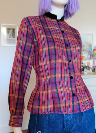 Ravissante chemise brocard ajustée col velours, marke: Vintage, zustand: Sehr gut, größe: XS / 34 / 6, 27,00 €, 29,05 € inklusive Vinted-Käuferschutz