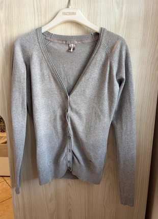 Light Grey Knit Cardigan, marque: Piazza Italia, état: Très bon état, taille: S / 36 / 8, 5,00 €, 5,95 € Protection acheteurs incluse