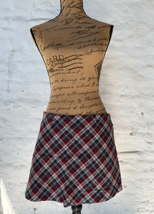 Jupe à carreaux , marque: H&M, état: Très bon état, taille: L / 40 / 12, 7,50 €, 8,58 € Protection acheteurs incluse