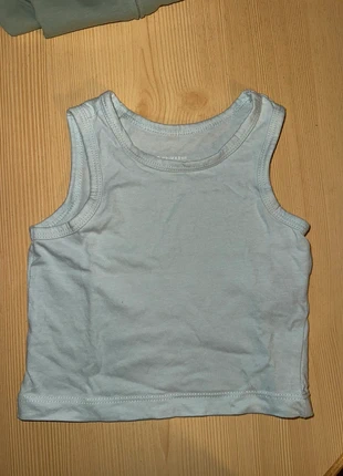 Ärmelloses Shirt, marke: Primark, zustand: Sehr gut, größe: 6-9 Monate / 68, 1,00 €, 1,75 € inklusive Vinted-Käuferschutz