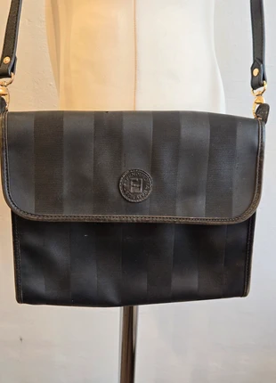 Vintage Fendi Bag, marke: Fendi, zustand: Gut, 60,00 €, 63,70 € inklusive Vinted-Käuferschutz