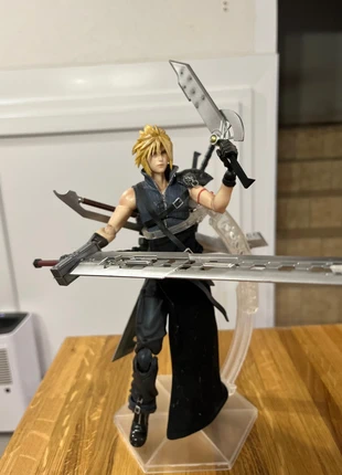 Cloud Final Fantasy VII Advent Children, brand: Square Enix, condizioni: Buone, taglia: Prematuri, fino a 44 cm, €200.00, €210.70 include la Protezione acquisti
