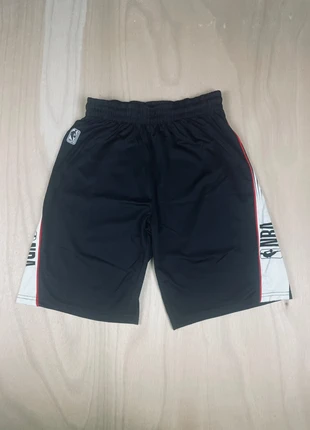 Short de sport noir/blanc NBA taille S, marca: NBA, estado: Muito bom, tamanho: S, €7.00, €8.05 inclui Proteção do Comprador Pro