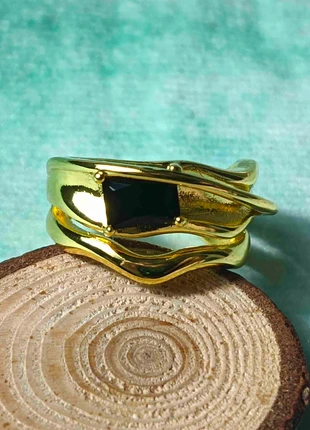 Vintage Geometric Multilayered Zircon Open Ring, marque: Vintage Boutique, état: Neuf sans étiquette, taille: Ajustable, 9,00 €, 10,15 € Protection acheteurs incluse