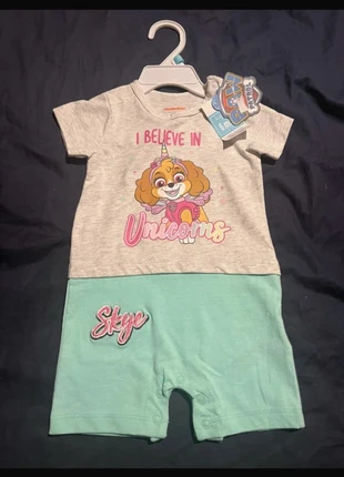 Combishort paw patrol, marke: Paw Patrol, zustand: Neu, mit Etikett, größe: 3-6 Monate / 62, 4,00 €, 4,90 € inklusive Vinted-Käuferschutz