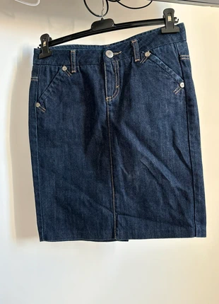 Gonna in denim, brand: Sisley, condizioni: Ottime, taglia: M / IT 42 / EU 38, €10.00, €11.20 include la Protezione acquisti
