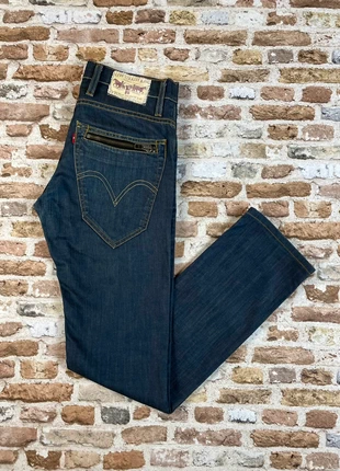 Jeans vintage skinny brut 513 Levi’s - W30, marque: Levi's, état: Très bon état, taille: W30 | FR 40, 33,00 €, 35,35 € Protection acheteurs (Pro) incluse