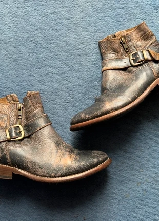 Beautiful high-quality black leather  boots with unique texture, Vibram sole, size 7 (~38), brand: Bed|Stü, condizioni: Ottime, taglia: 38, €15.00, €16.45 include la Protezione acquisti