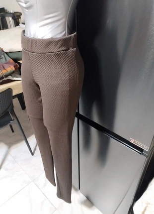 Leggings donna, autunno, inverno, come nuovo, taglia 40 S, marrone, marke: Donna, zustand: Neu, größe: S / 36 / 8, 5,00 €, 5,95 € inklusive Vinted-Käuferschutz