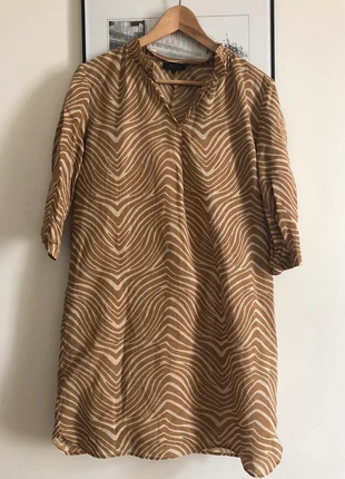 Robe A.P.C, brand: A.P.C., condition: Good, size: S / 36 / 8, €45.00, €47.95 includes Buyer Protection