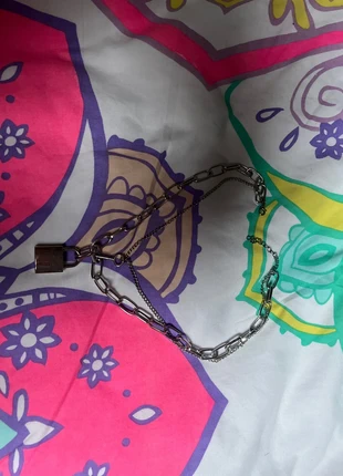 Chaîne cadenas + clés, merk: Boutique indépendante, staat: Heel goed, € 2,00, € 2,80 inclusief Kopersbescherming