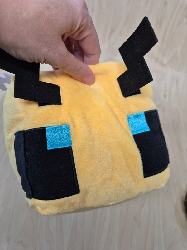 Peluche Minecraft Abeille grand format - photo numéro 2