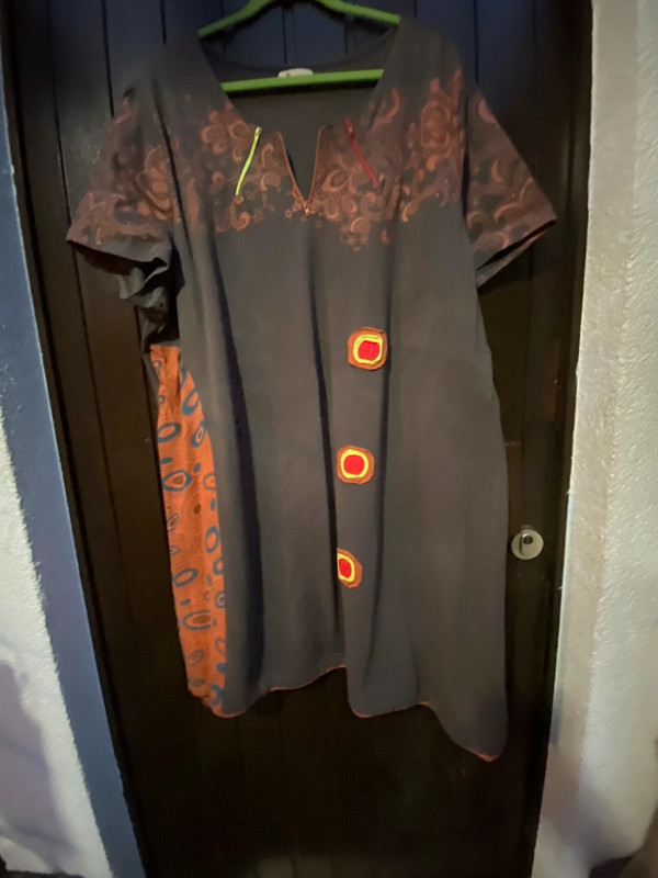 Große Größen Kleid, braun/orange/bunt, Gr.56, Vinted kurz | Arm