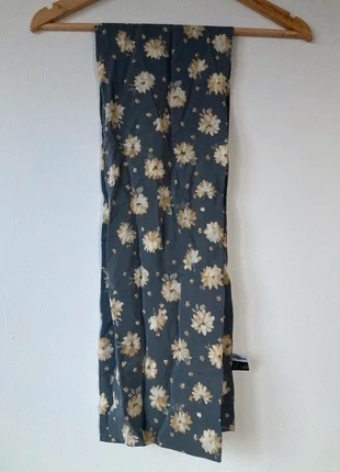 Foulard en soie, marque: Vintage, état: Très bon état, 5,00 €, 5,95 € Protection acheteurs incluse