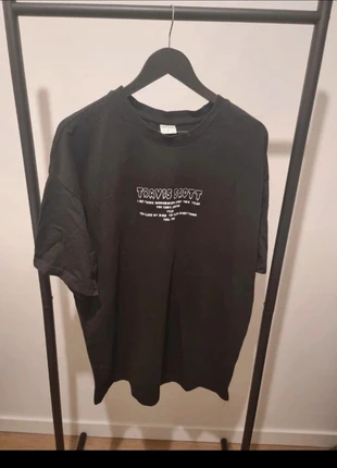 Zwart Travis Scott T-shirt – Maat L – Streetwear stijl, marca: LifeOfMafia, estado: Muito bom, tamanho: L, €6.50, €7.53 inclui Proteção do Comprador