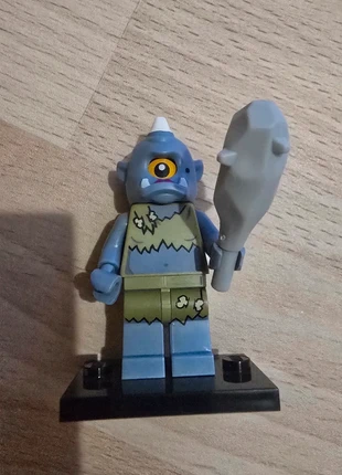 Lego mini figurine Lady Cyclops, Series 13 col13-15, merk: LEGO, staat: Heel goed, maat: 6 jaar / 116 cm, € 7,00, € 8,05 inclusief Kopersbescherming