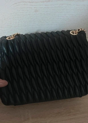 Sac à main H&M, marque: H&M, état: Neuf sans étiquette, 23,00 €, 24,85 € Protection acheteurs incluse