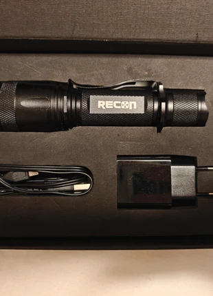Recon zaklamp, staat: Nieuw zonder prijskaartje, € 25,00, € 26,95 inclusief Kopersbescherming
