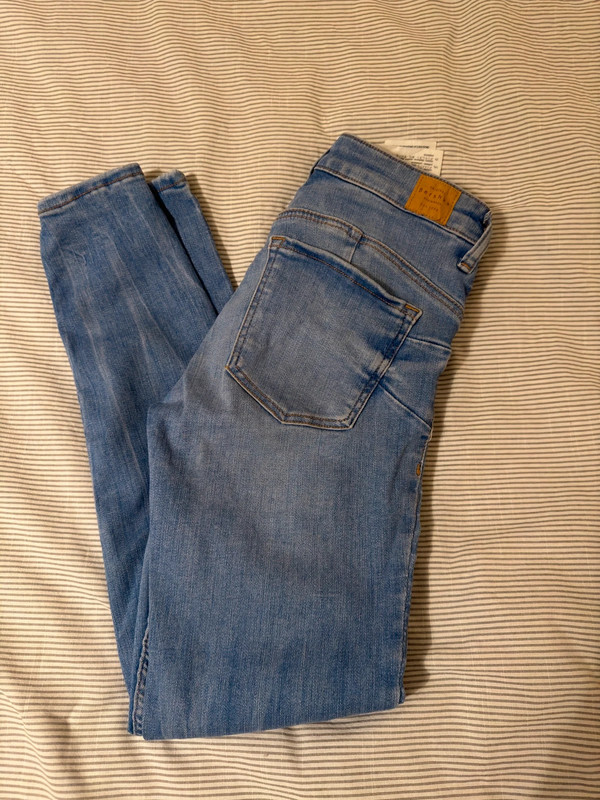 Jeans bleu skinny Bershka 34 Mid Rise Push up 2