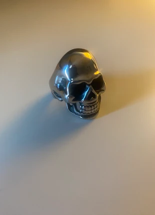 Chunky Skull Ring, brand: House of Need, condition: New without tags, size: 19.8 mm / T½, £6.50, £7.53 includes Buyer Protection
